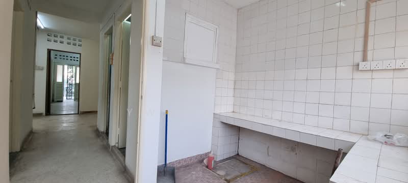 Rumah Teres 1 Tingkat untuk Disewa di Kepong Baru (Kepong) - YW Chuan - Corridor - PropertyGuru.com.my