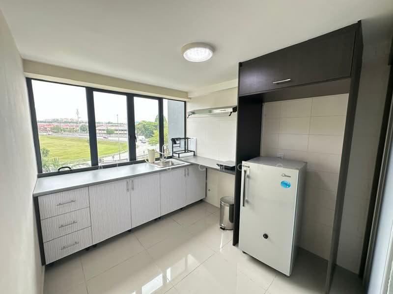 Service Residence for Rent at Subang Soho (One Soho) - Alvis Chong - Kitchen - PropertyGuru.com.my