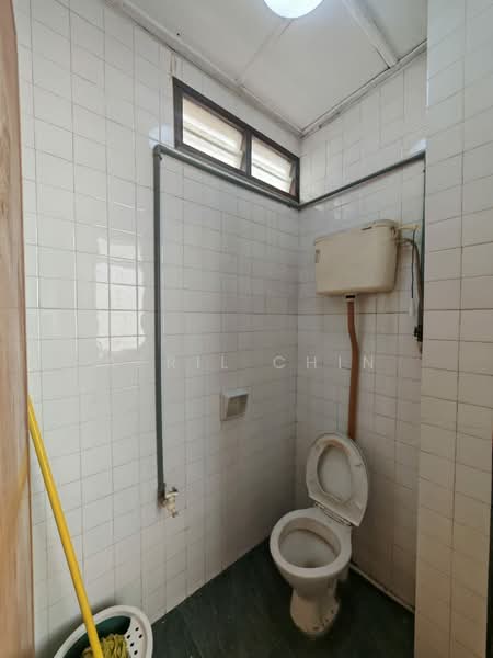 Rumah Teres 1.5 Tingkat untuk Disewa di Johor Bahru (Johor) - April Chin - Bathroom - PropertyGuru.com.my