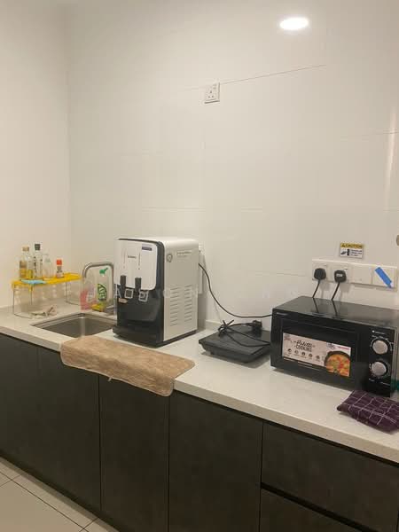 Service Residence for Rent at Kenwingston Skylofts - Jason Ong - Kitchen - PropertyGuru.com.my