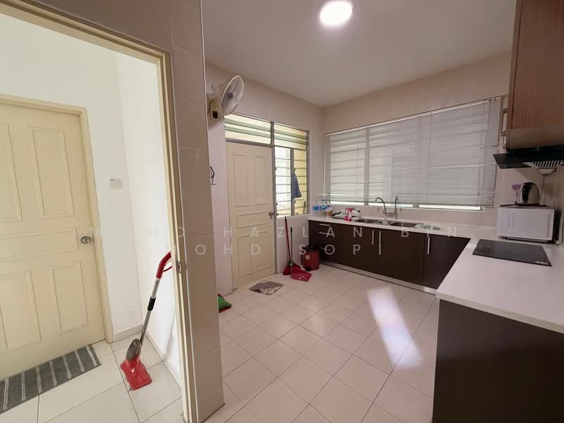 Kondominium untuk Dijual di The Waterfront Condominium - Mohd Hazlan bin Mohd Sopi - PropertyGuru.com.my