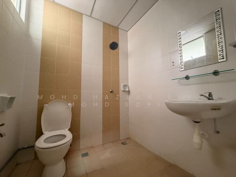 Kondominium untuk Dijual di The Waterfront Condominium - Mohd Hazlan bin Mohd Sopi - PropertyGuru.com.my