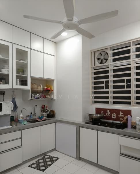 Condominium for Rent at Elit Heights @ Bayan City - Olivia W. - PropertyGuru.com.my