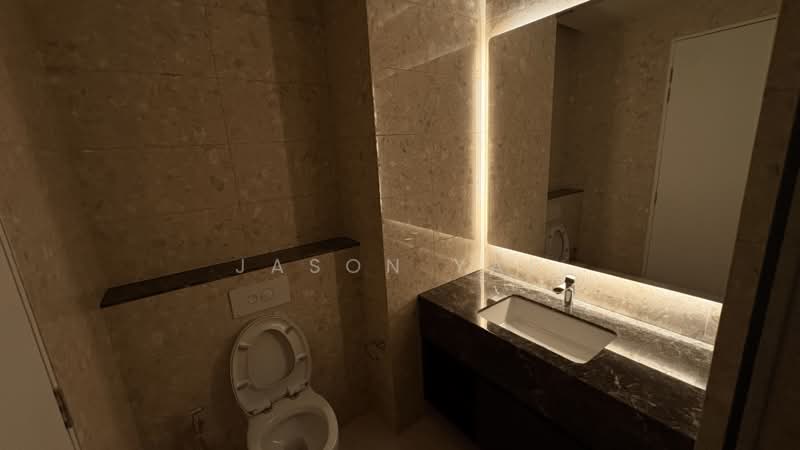 Servis Apartment untuk Disewa di Pavilion Damansara Heights, Windsor Suites - Jason Yap - Bathroom - PropertyGuru.com.my