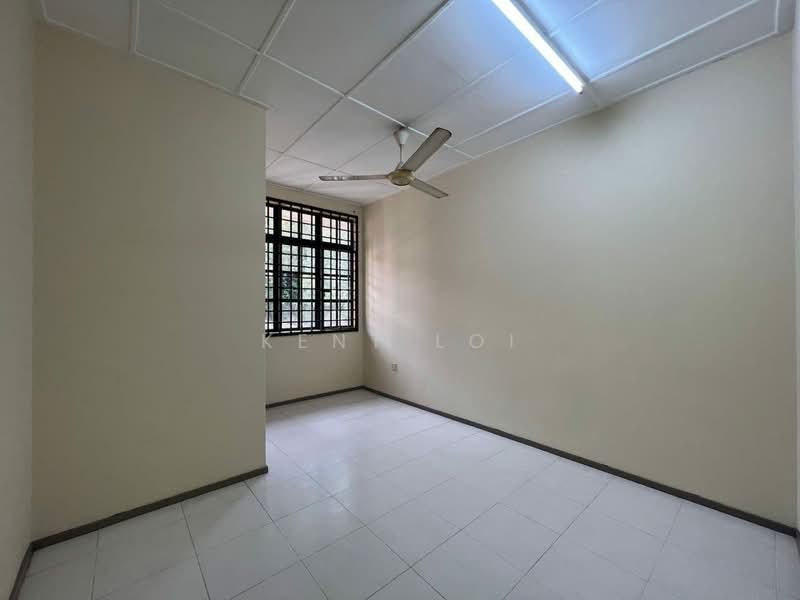 Rumah Teres 2 Tingkat untuk Disewa di Taman Rinting (Masai) - Kent Loi - Interior - PropertyGuru.com.my