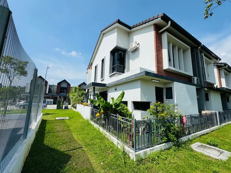 Rumah Teres untuk Dijual di Elmina (Shah Alam) - Mohd Fadzli - Exterior - PropertyGuru.com.my