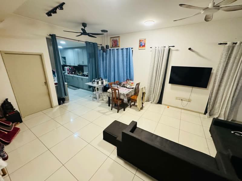 Rumah Teres untuk Dijual di Elmina (Shah Alam) - Mohd Fadzli - Living Room - PropertyGuru.com.my