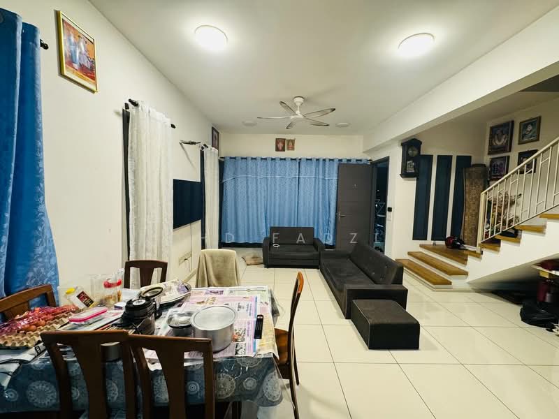 Rumah Teres untuk Dijual di Elmina (Shah Alam) - Mohd Fadzli - Living Room - PropertyGuru.com.my