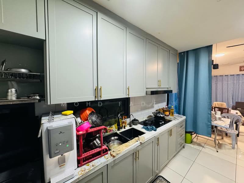 Rumah Teres untuk Dijual di Elmina (Shah Alam) - Mohd Fadzli - Kitchen - PropertyGuru.com.my