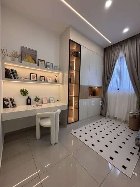 Rumah Teres 2-Tingkat untuk Dijual di Ulu Tiram (Johor) - Miss Shee - Study - PropertyGuru.com.my