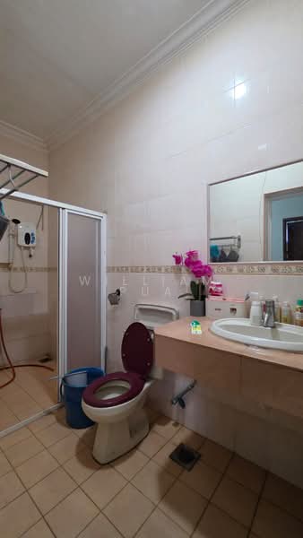 2-storey Terraced House for Sale in Bukit Indah 2 (Iskandar Puteri (Nusajaya)) - William Pua - Bathroom 1 - PropertyGuru.com.my
