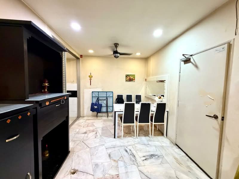 Apartment for Sale at Pangsapuri Bayu - Dennix Chin - Dining Room - PropertyGuru.com.my