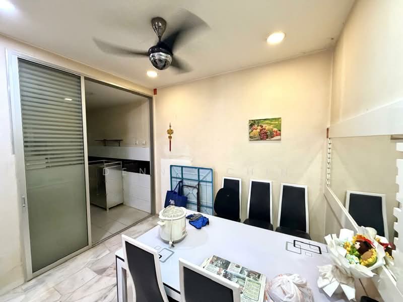 Apartment for Sale at Pangsapuri Bayu - Dennix Chin - Interior - PropertyGuru.com.my