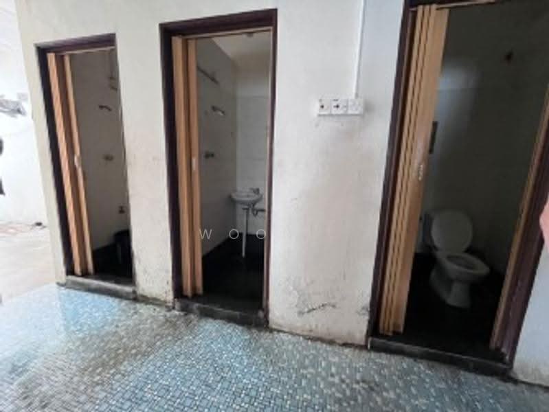 Shop for Sale in Melaka City (Melaka) - Woon . - Bathroom - PropertyGuru.com.my