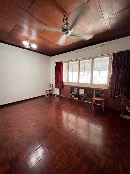 Rumah Teres 2.5 Tingkat untuk Dijual di Taman Kok Lian (Jalan Kuching) - Jasmine Ong - Living Room - PropertyGuru.com.my