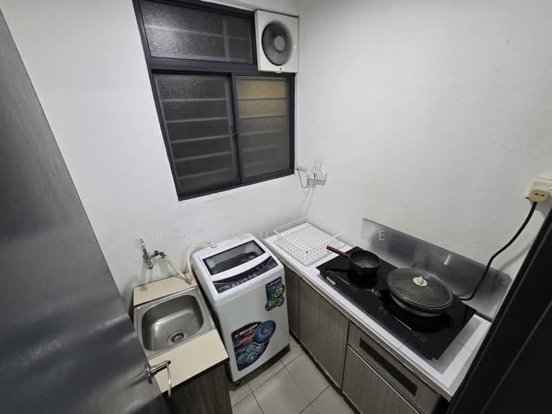 Condominium for Sale at Selayang 18 - Marcus Lee - Kitchen - PropertyGuru.com.my