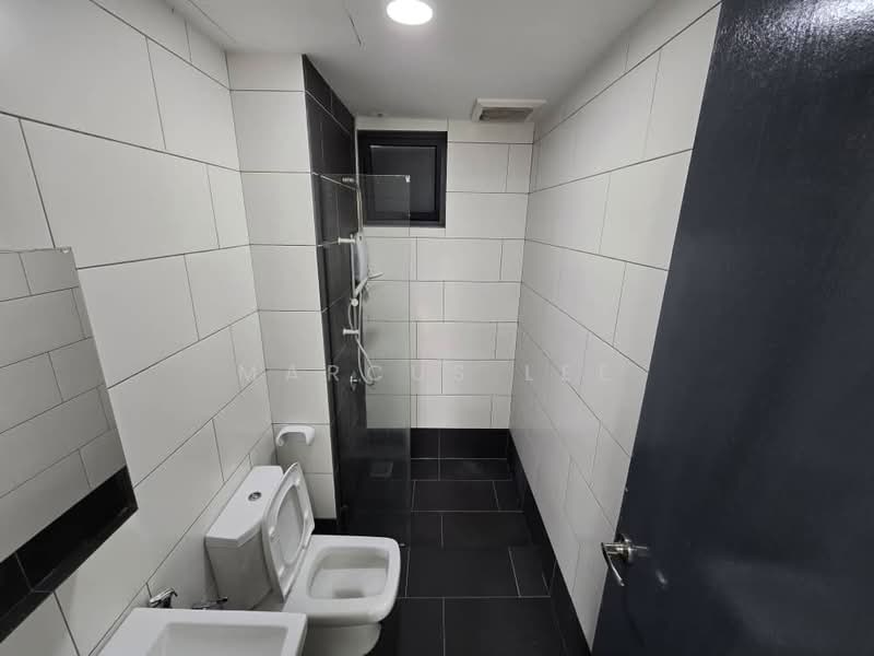 Condominium for Sale at Selayang 18 - Marcus Lee - Bathroom - PropertyGuru.com.my