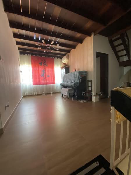 Semi-Detached House for Sale in Taman Koperasi Cuepacs (Cheras) - Guat Choon Ooi - Living Room - PropertyGuru.com.my