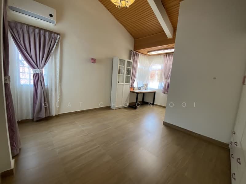 Semi-Detached House for Sale in Taman Koperasi Cuepacs (Cheras) - Guat Choon Ooi - Study - PropertyGuru.com.my