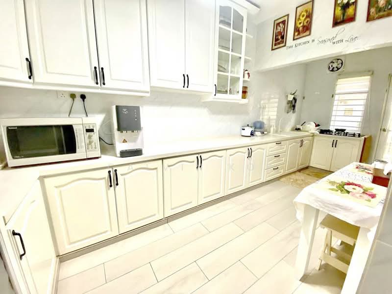 Terraced House for Sale in Taman Jasmin (Kajang) - Calvin Kok - Kitchen - PropertyGuru.com.my