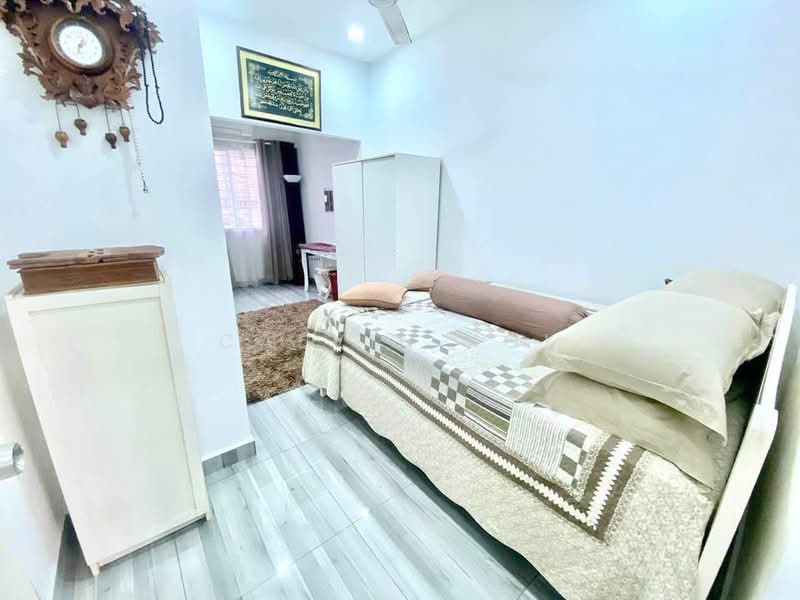 Terraced House for Sale in Taman Jasmin (Kajang) - Calvin Kok - Bedroom - PropertyGuru.com.my