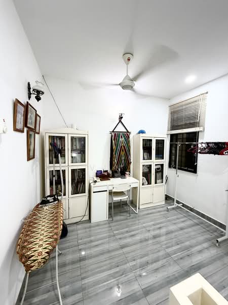 Terraced House for Sale in Taman Jasmin (Kajang) - Calvin Kok - Study - PropertyGuru.com.my