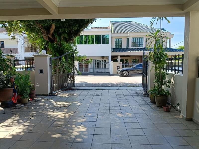 Rumah Teres 2 Tingkat untuk Dijual di SS18 (Subang Jaya) - Adzura Zamedin - Exterior - PropertyGuru.com.my