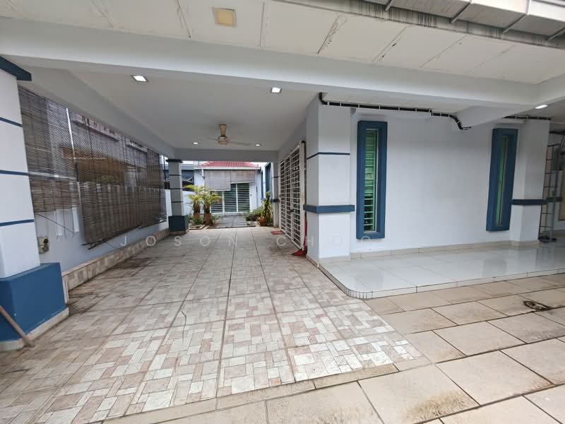 Semi-Detached House for Sale in Taman Bukit Serdang (Seri Kembangan) - Joson Choong - PropertyGuru.com.my