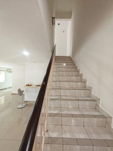 Semi-Detached House for Sale in Taman Bukit Serdang (Seri Kembangan) - Joson Choong - PropertyGuru.com.my