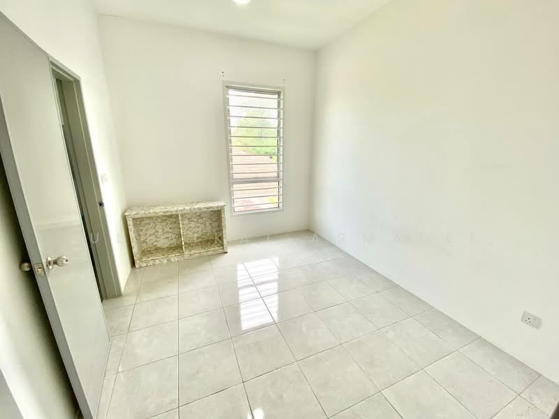 2-storey Terraced House for Sale in Taman Tasik Semenyih (Semenyih) - Zulhaikal Asmadee - Interior - PropertyGuru.com.my
