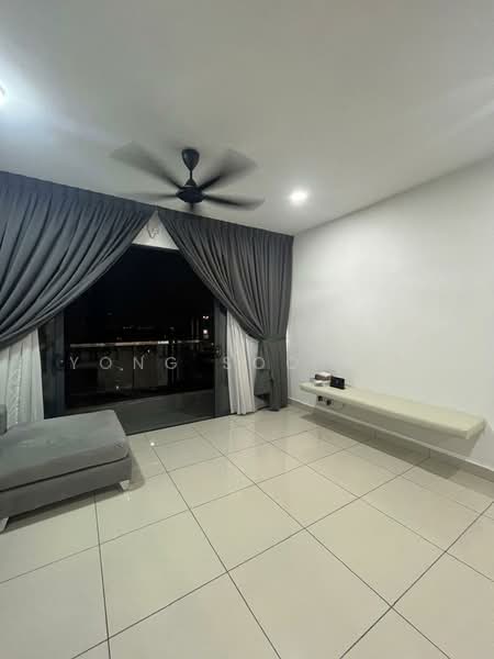 Servis Apartment untuk Disewa di Woodsbury Suites - Yong Soo Kee - Living Room - PropertyGuru.com.my