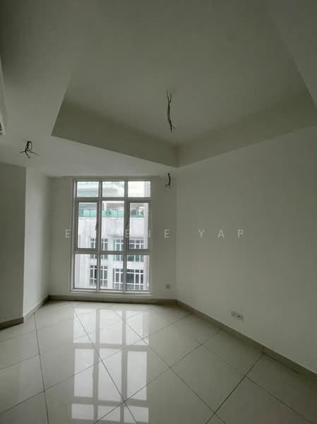 Service Residence for Sale at The Centrina Service Apartment@Central Residence - Eugene Yap - Interior - PropertyGuru.com.my