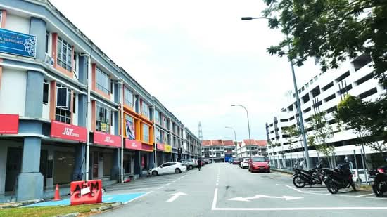 Office for Rent in Bandar Baru Salak Tinggi (Sepang) - HL Lau - PropertyGuru.com.my