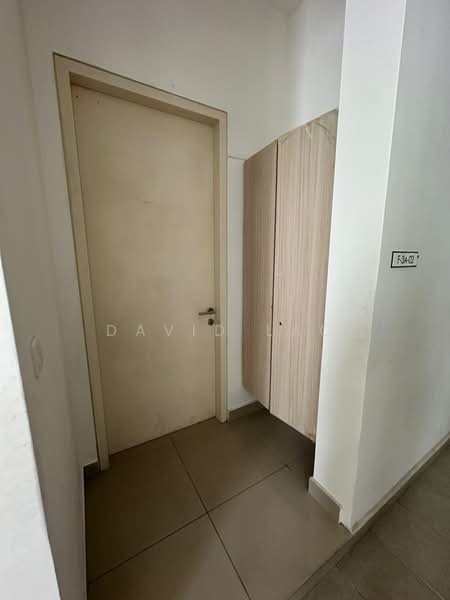 Kondominium untuk Disewa di Lakeville Residence - David Lao - Entrance - PropertyGuru.com.my