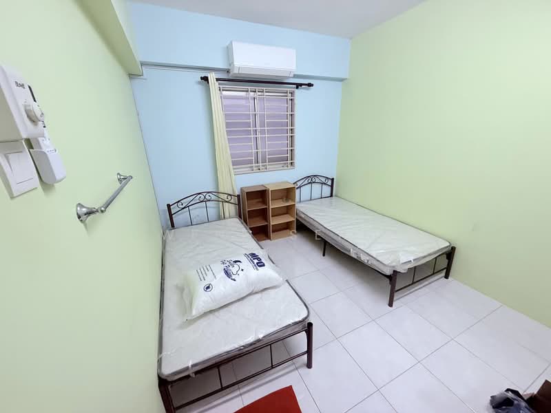 Pangsapuri untuk Disewa di Taman Bukit Erskine - Weng Sern - Bedroom - PropertyGuru.com.my