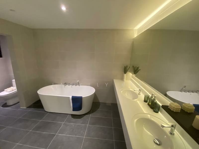 Pangsapuri untuk Dijual di Radium Adesa - Jacklly Kee - Bathroom - PropertyGuru.com.my