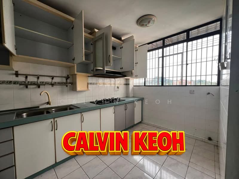 Apartment for Sale at Pearl Garden - Calvin Keoh - Kitchen - PropertyGuru.com.my