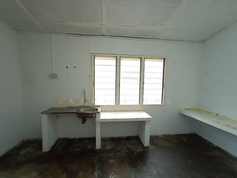 Rumah Teres untuk Dijual di Kepong Baru (Kepong) - Jasmine Ong - Kitchen - PropertyGuru.com.my