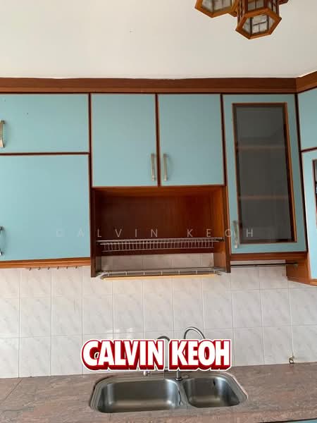 Apartment for Sale at Pearl Garden - Calvin Keoh - Kitchen - PropertyGuru.com.my
