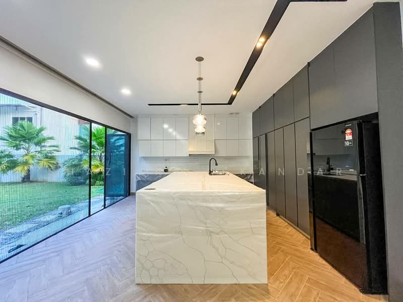 Rumah Berkembar untuk Dijual di Cyberjaya (Selangor) - Shaziery Iskandar - Kitchen - PropertyGuru.com.my