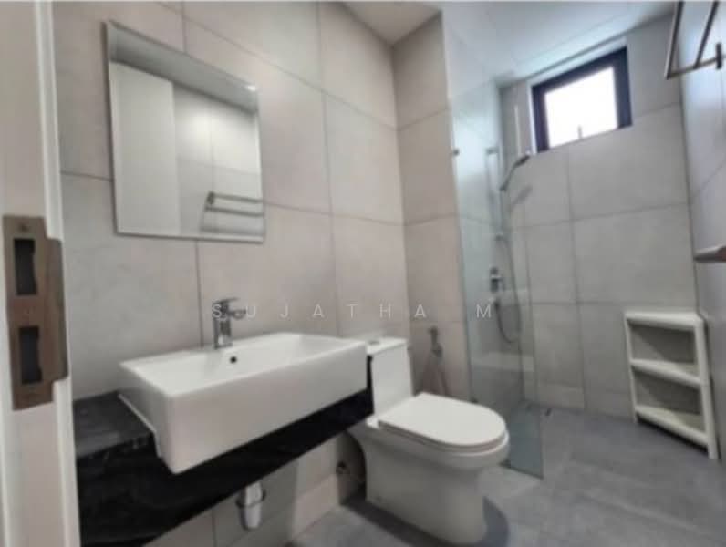 Servis Apartment untuk Disewa di Laurel Residence - Sujatha M - Bathroom - PropertyGuru.com.my