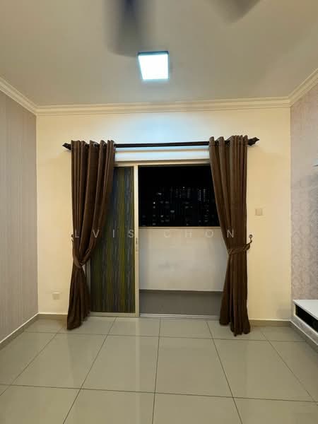 Kondominium untuk Disewa di The Edge Residence - Alvis Chong - Balcony - PropertyGuru.com.my