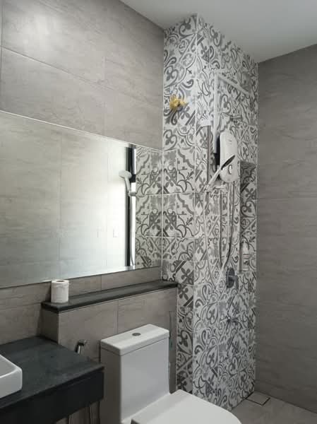Rumah Teres 2 Tingkat untuk Dijual di Elmina (Shah Alam) - Reilynn Tue - Bathroom - PropertyGuru.com.my