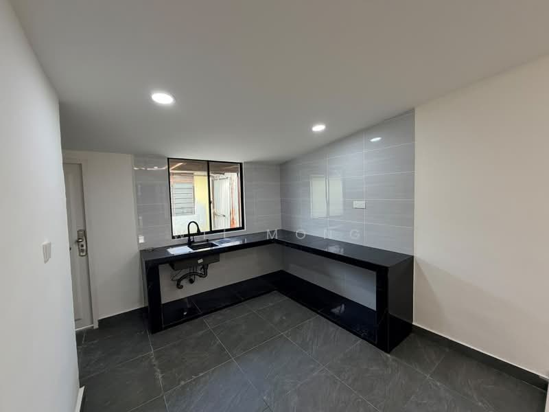 1-storey Terraced House for Sale in Ulu Tiram (Johor) - Wil Mong - Kitchen - PropertyGuru.com.my