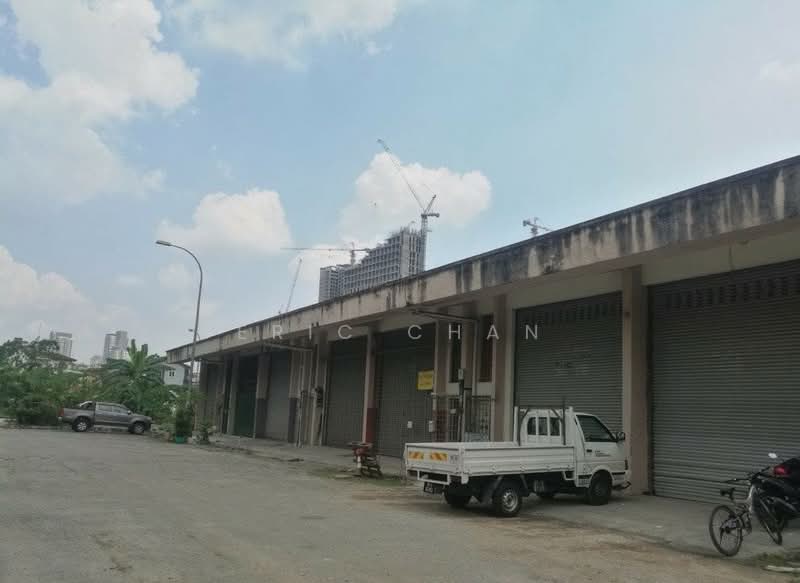 Kilang untuk Disewa di Bandar Sri Damansara (Selangor) - Eric Chan - Exterior - PropertyGuru.com.my
