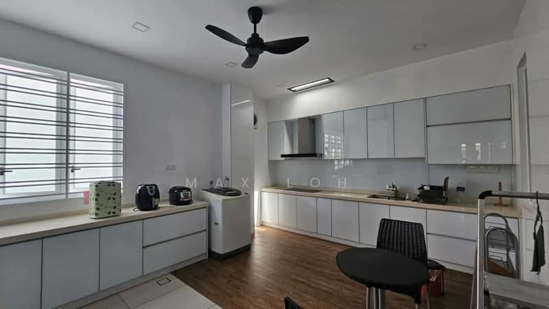 Cluster House for Sale in Kangkar Pulai (Skudai) - Max Loh - Kitchen - PropertyGuru.com.my