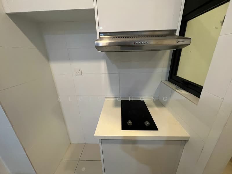 Service Residence for Sale at H2O Residences - Alvis Chong - Kitchen - PropertyGuru.com.my