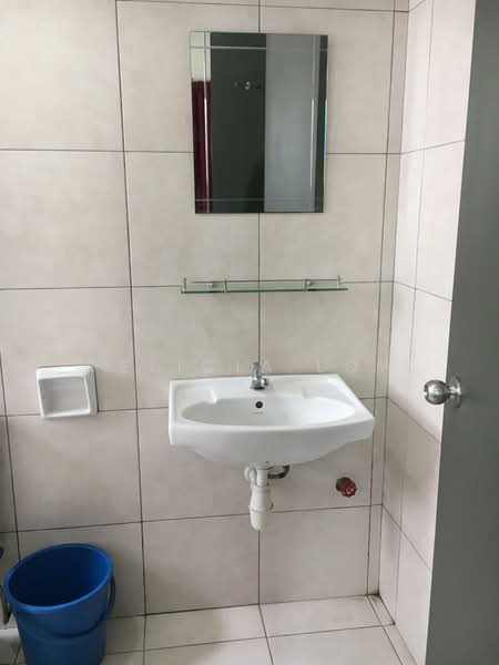 Servis Apartment untuk Dijual di D'Pulze Cyberjaya - Felicia Low - Bathroom - PropertyGuru.com.my