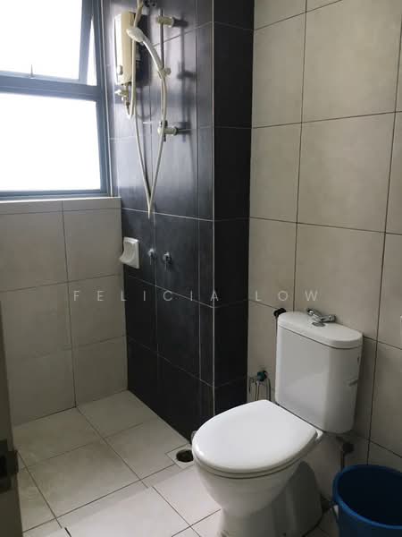 Servis Apartment untuk Dijual di D'Pulze Cyberjaya - Felicia Low - Bathroom - PropertyGuru.com.my