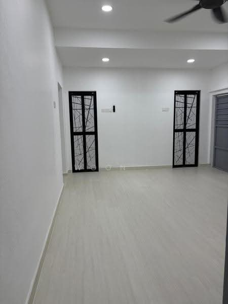 1-storey Terraced House for Sale in Taman Seaview (Melaka City) - Woon . - Living Room - PropertyGuru.com.my